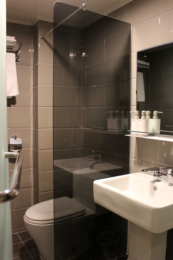 Hostel Cleo Seoul Hongdae Exterior photo